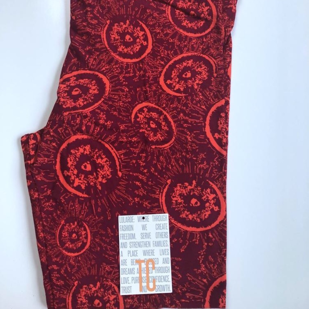 MEMORIAL DAY SALE!! TC Leggings (Fits Size 12-18)